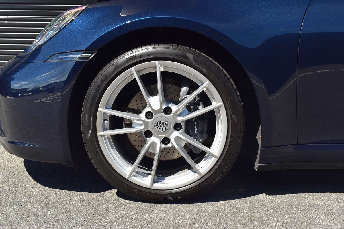 2021 Porsche 911 Carrera 992
