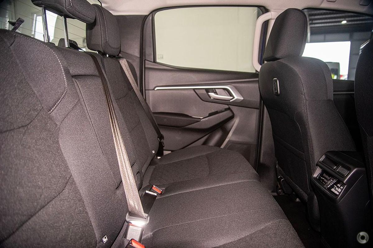 2024 Isuzu D-MAX LS-M 4X4