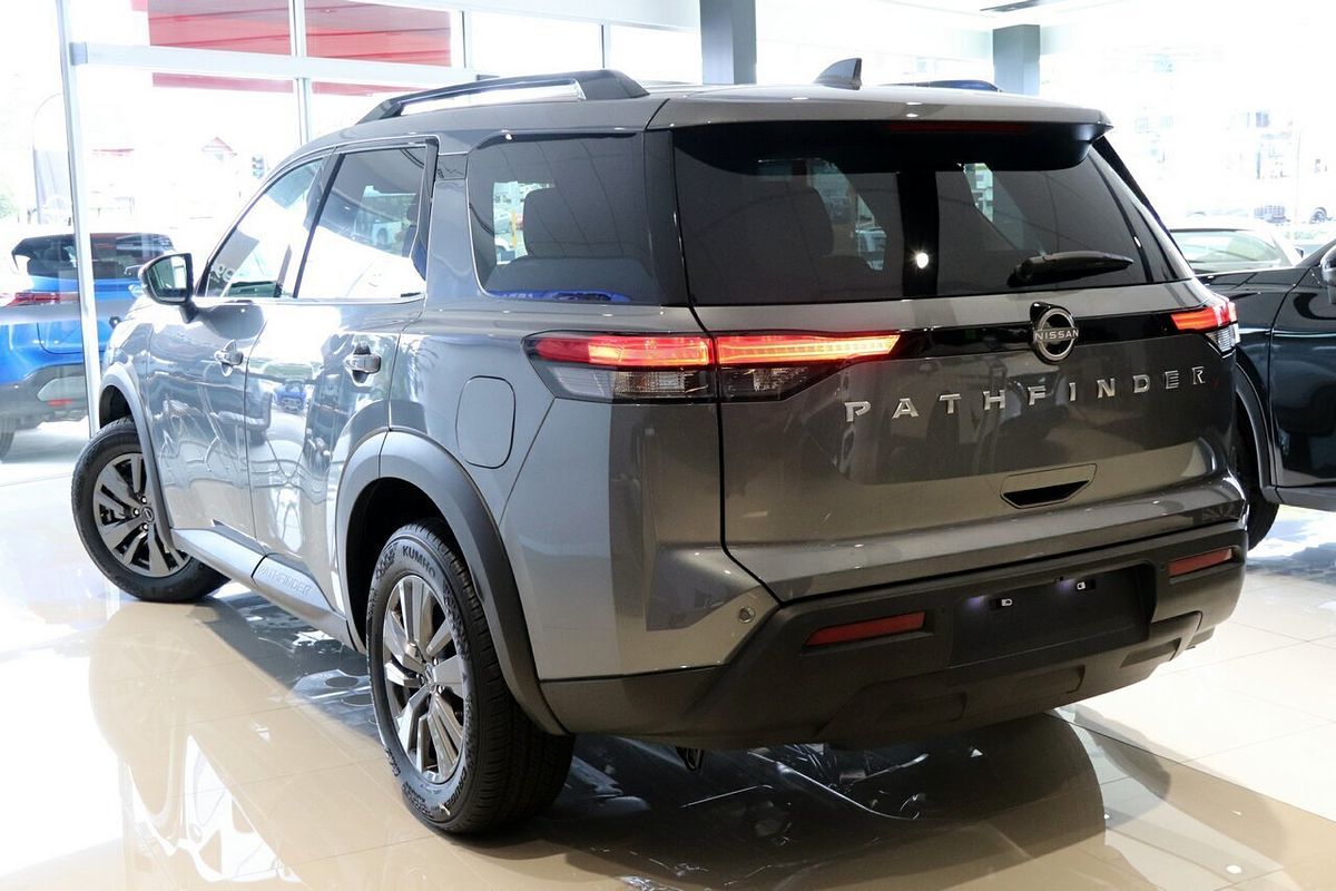 2024 Nissan Pathfinder ST-L R53