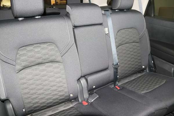 2024 Nissan Pathfinder ST-L R53
