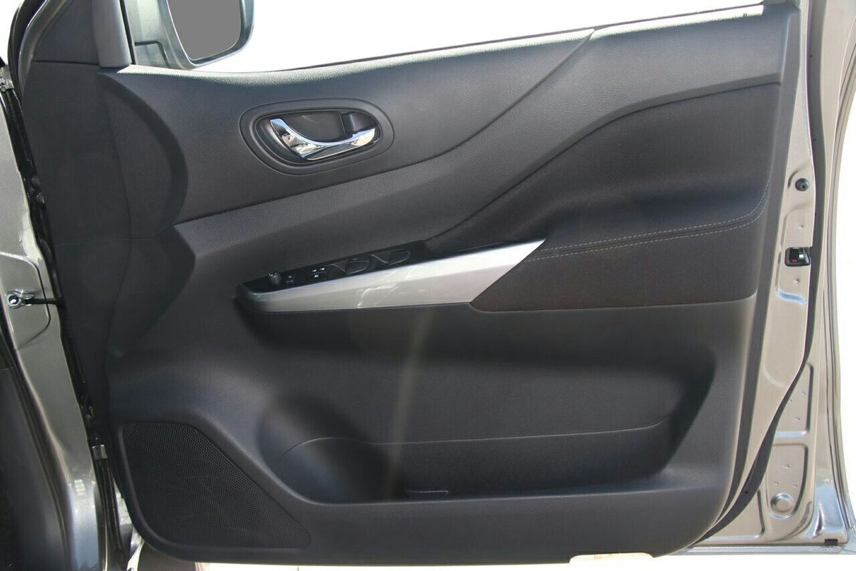 2024 Nissan Navara ST D23 4X4
