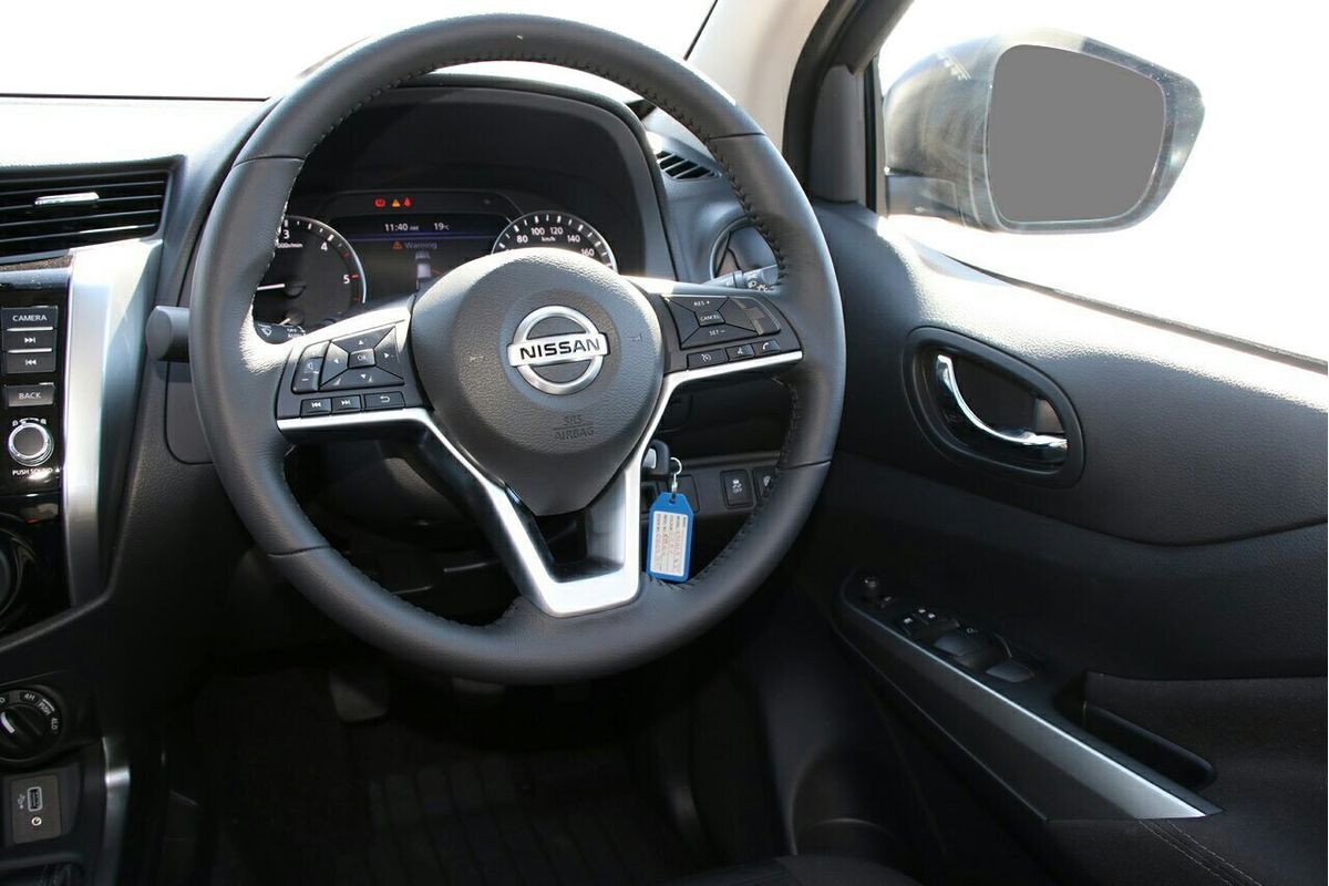 2024 Nissan Navara ST D23 4X4