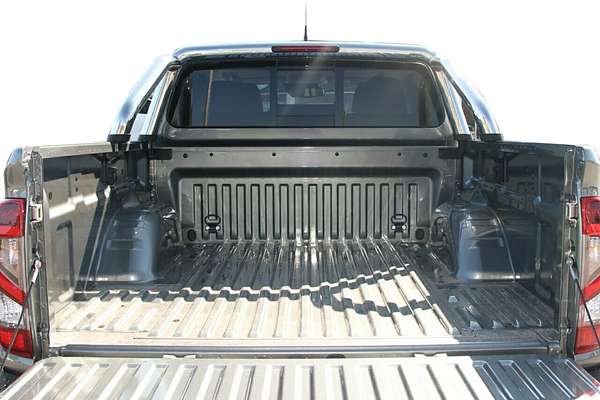 2024 Nissan Navara ST D23 4X4