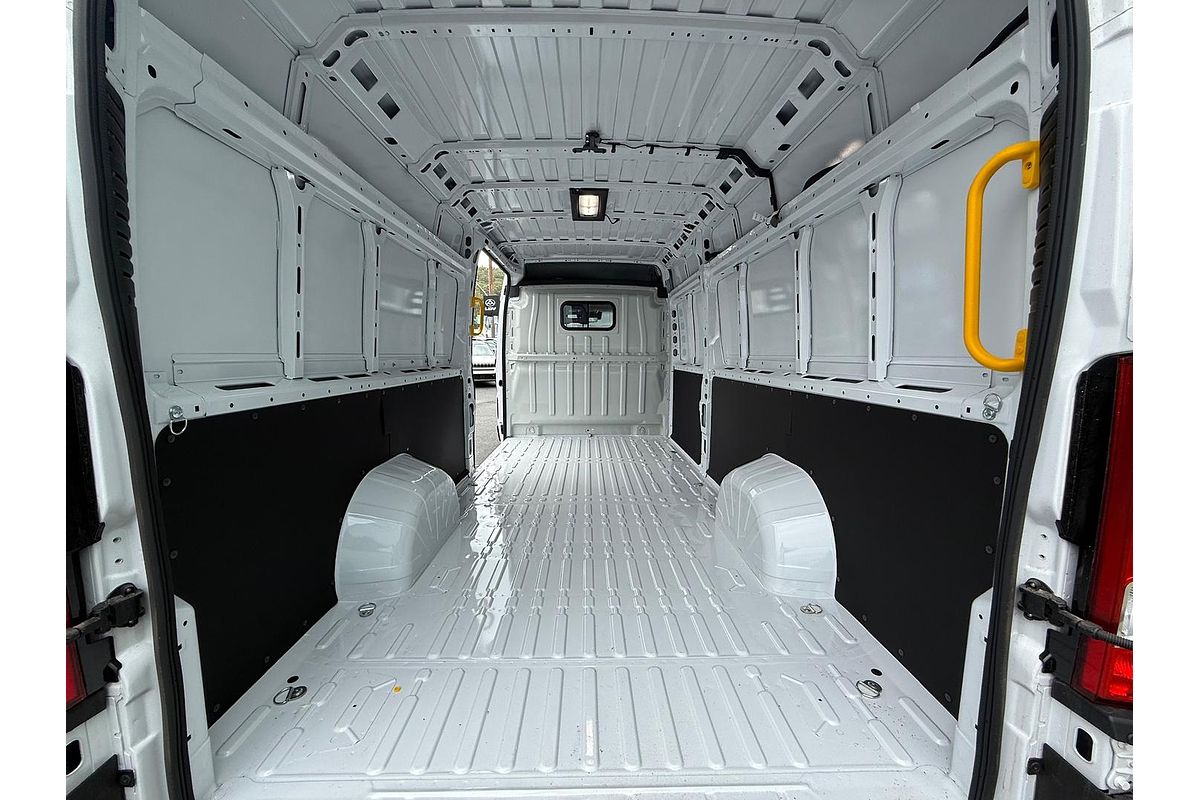 2024 Fiat Ducato Series 9