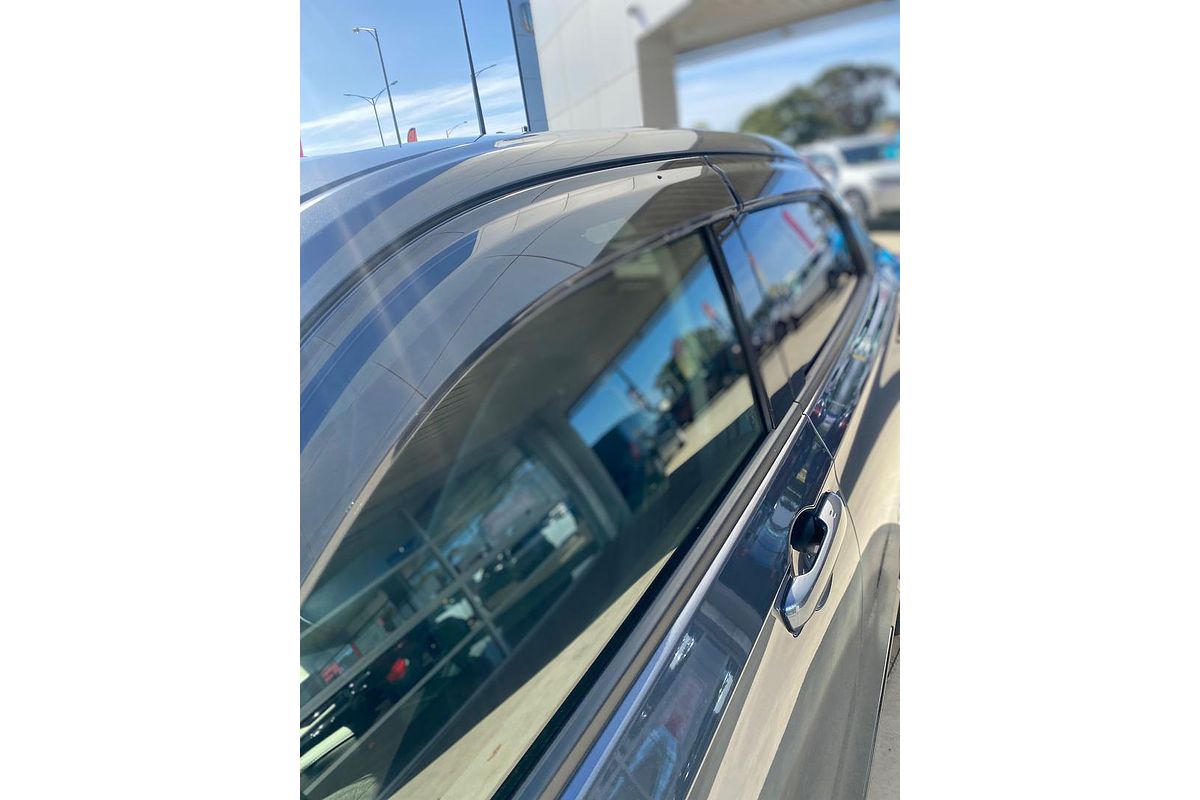 2023 Honda HR-V e:HEV L