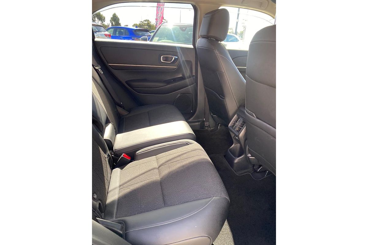 2023 Honda HR-V e:HEV L
