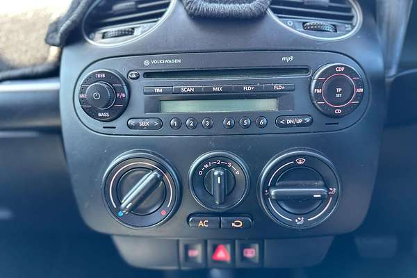 2010 Volkswagen Beetle Miami 9C