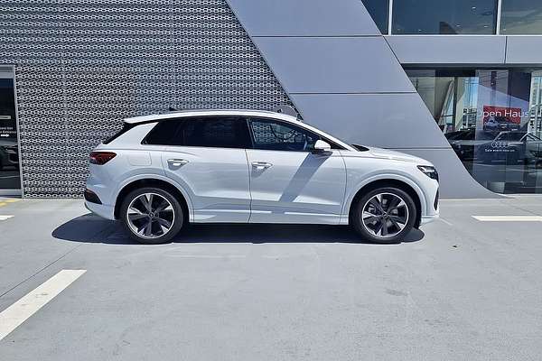 2024 Audi Q4 e-tron 45 F4
