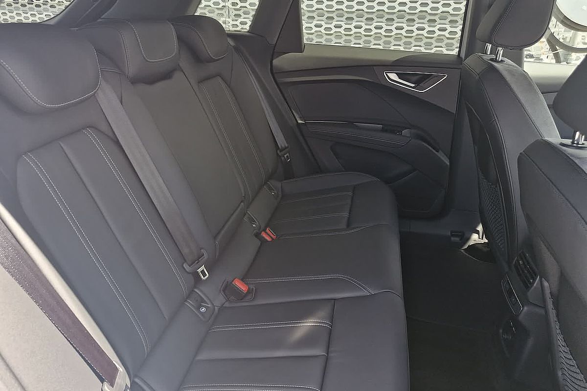 2024 Audi Q4 e-tron 45 F4