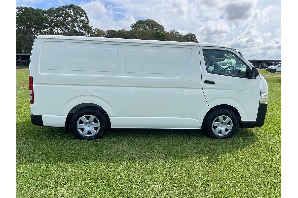 2014 Toyota Hiace KDH201R LWB
