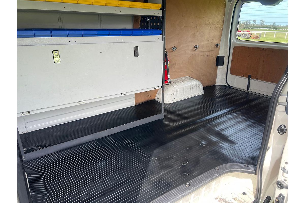 2014 Toyota Hiace KDH201R LWB