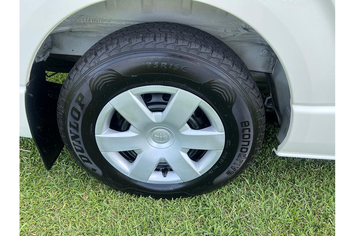 2014 Toyota Hiace KDH201R LWB
