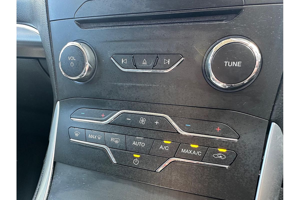 2019 Ford Endura Titanium CA