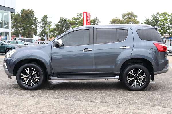 2021 Isuzu MU-X LS-T