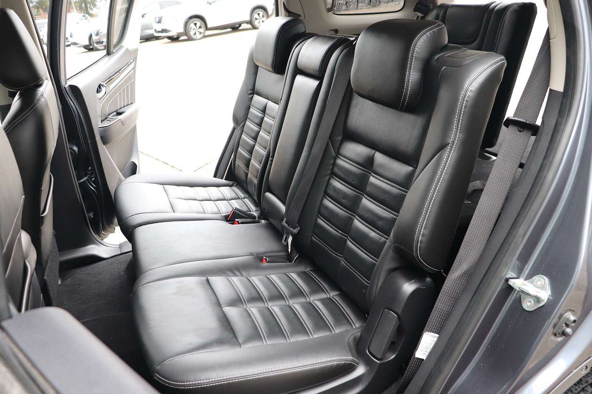 2021 Isuzu MU-X LS-T