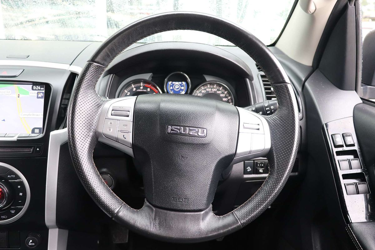 2021 Isuzu MU-X LS-T