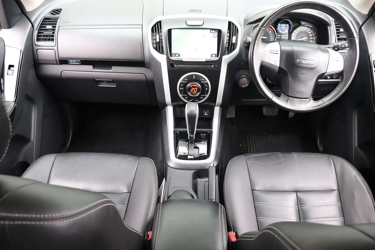 2021 Isuzu MU-X LS-T