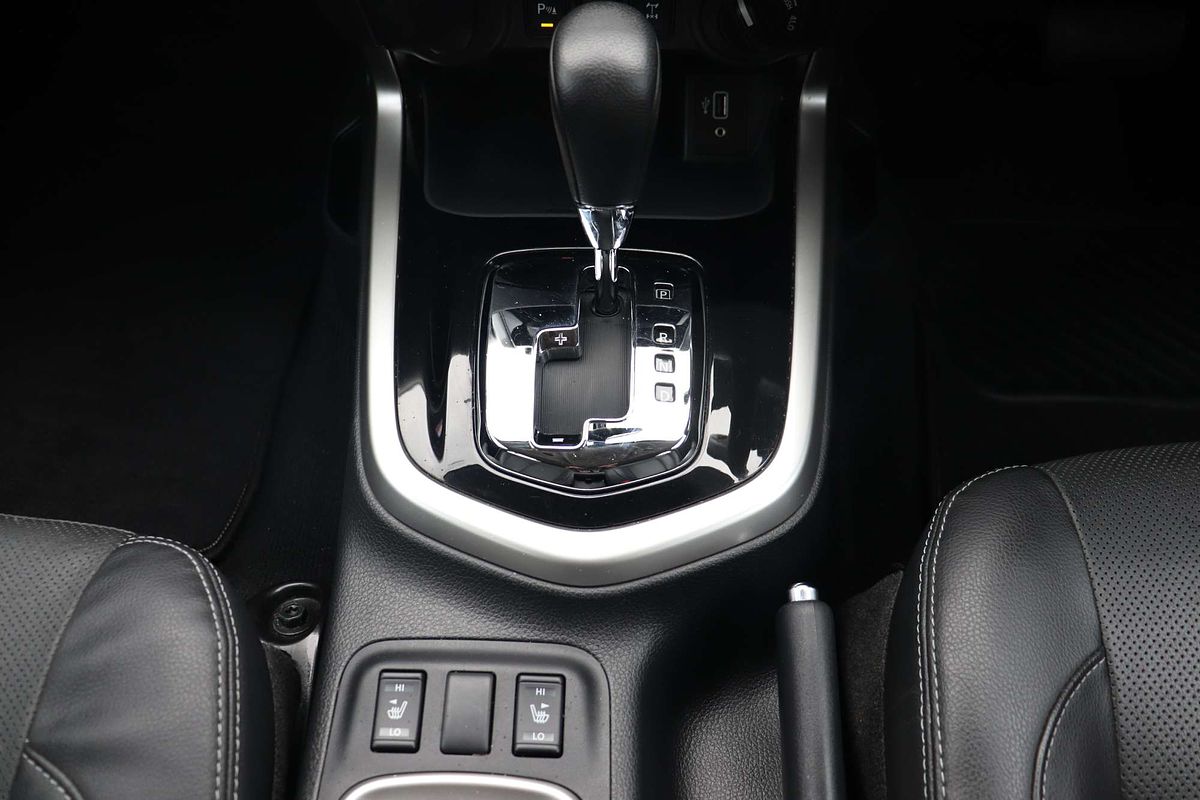 2020 Nissan Navara ST-X D23 Series 4 4X4