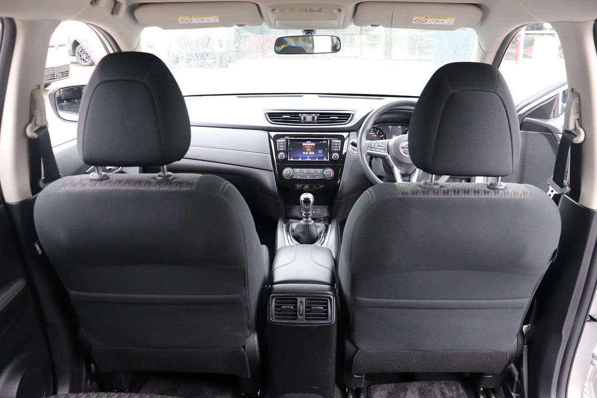 2022 Nissan X-TRAIL ST T32