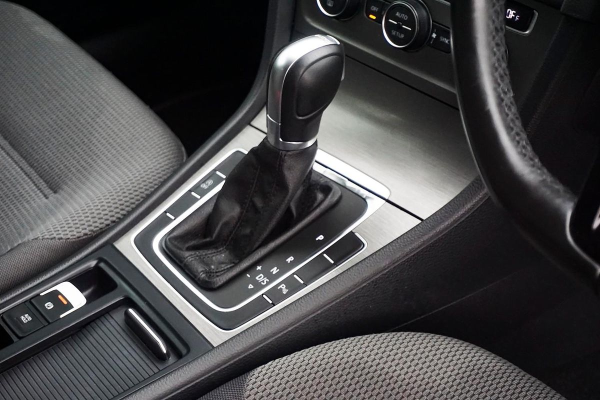2013 Volkswagen Golf 90TSI Comfortline 7