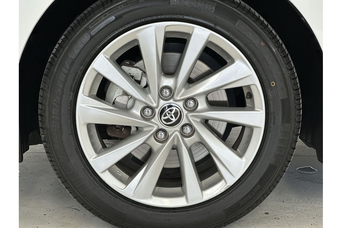 2023 Toyota Camry Ascent AXVH70R