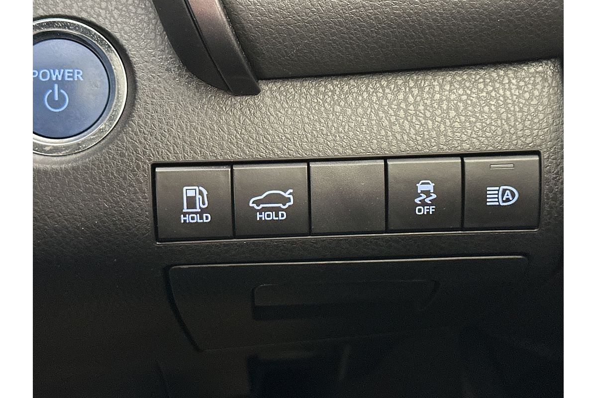 2023 Toyota Camry Ascent AXVH70R