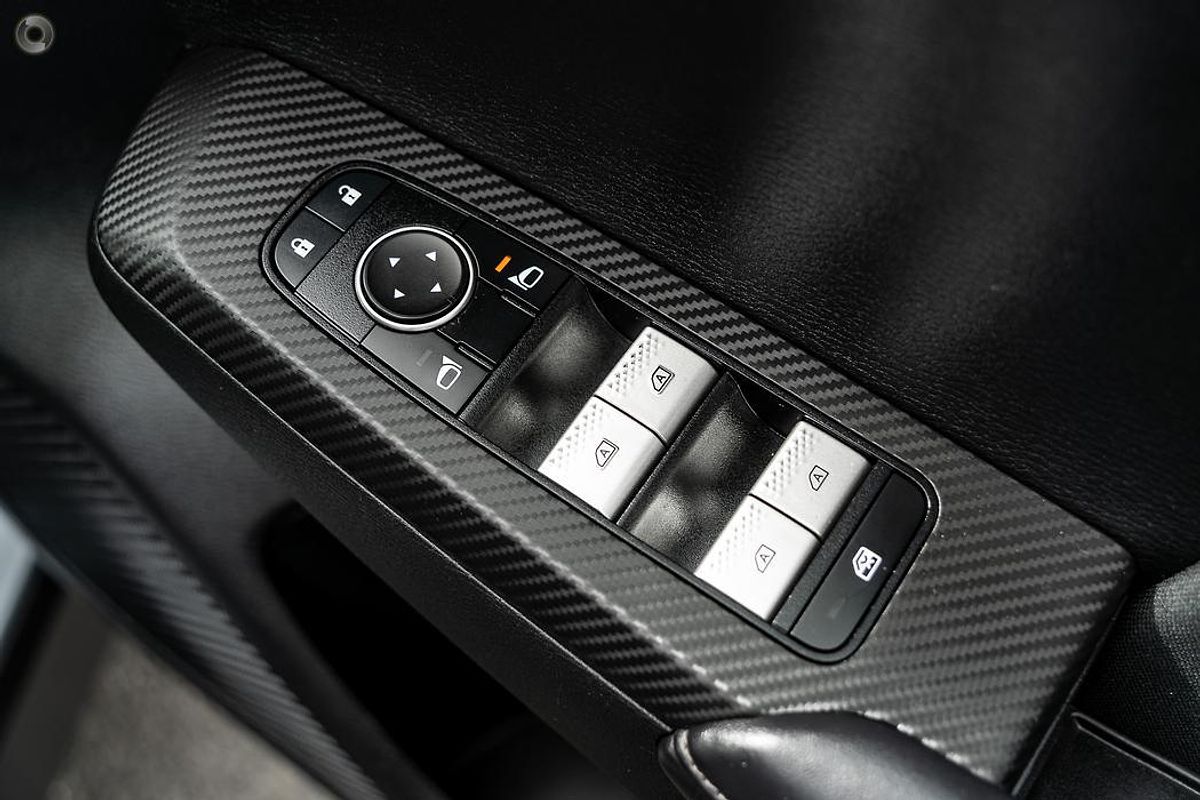 2023 Mitsubishi Outlander ES ZM