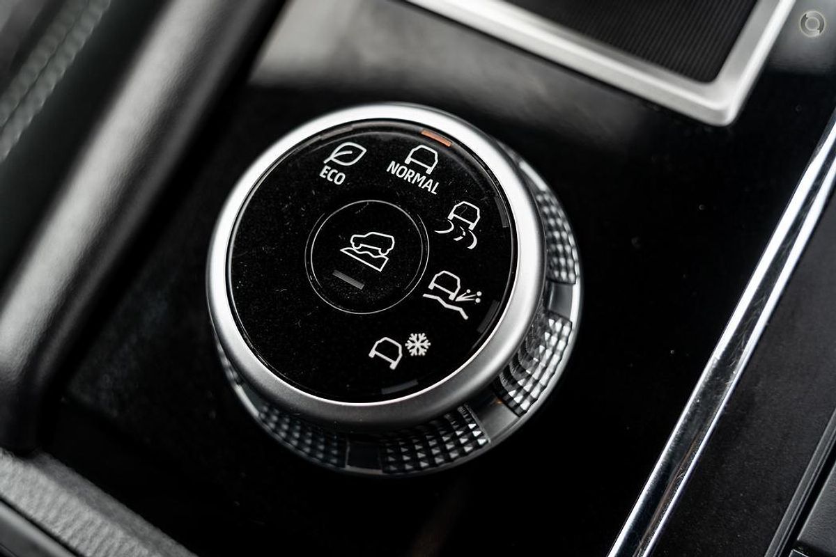 2023 Mitsubishi Outlander ES ZM