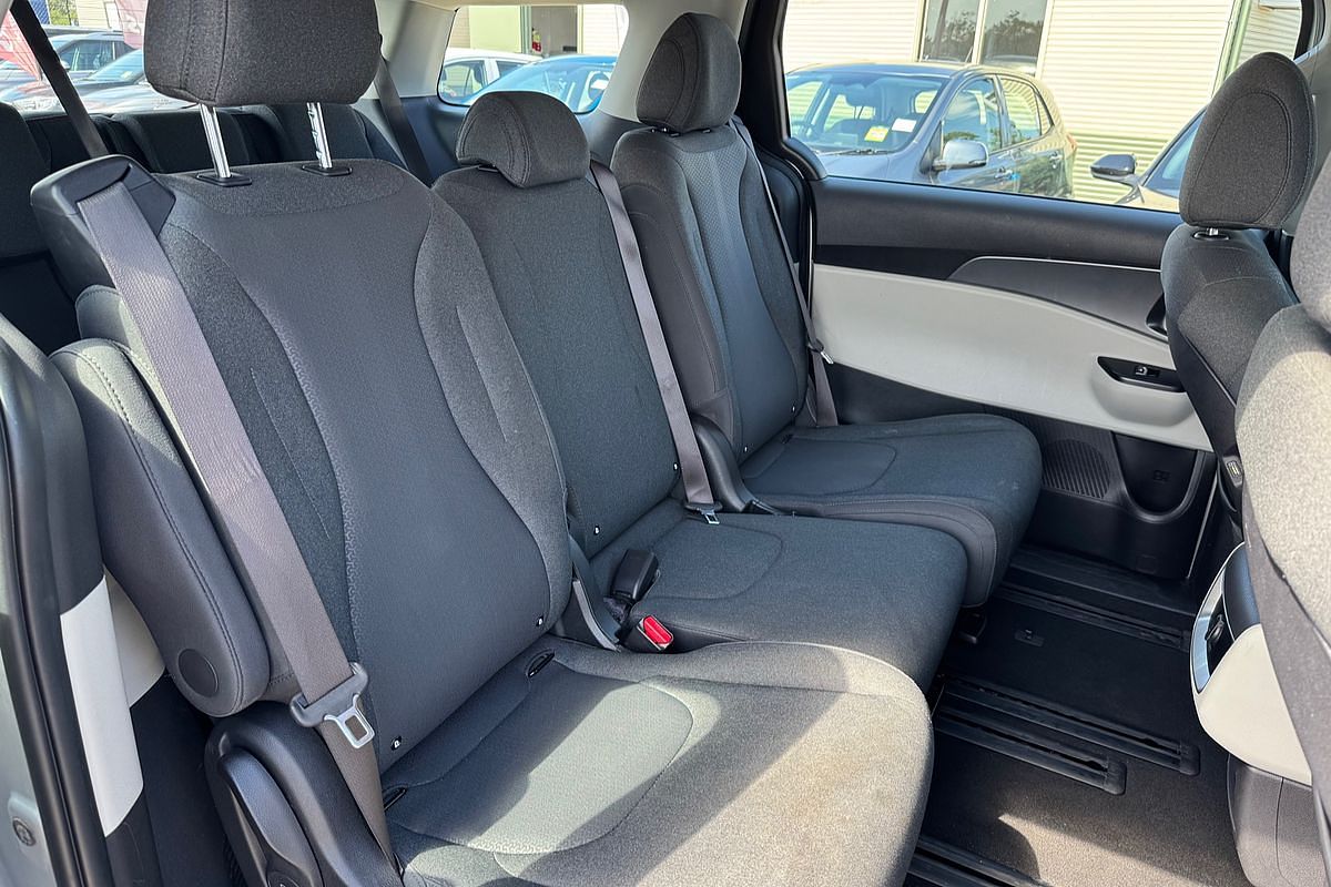 2022 Kia Carnival S KA4