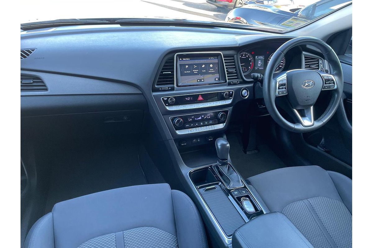2018 Hyundai Sonata Active LF4