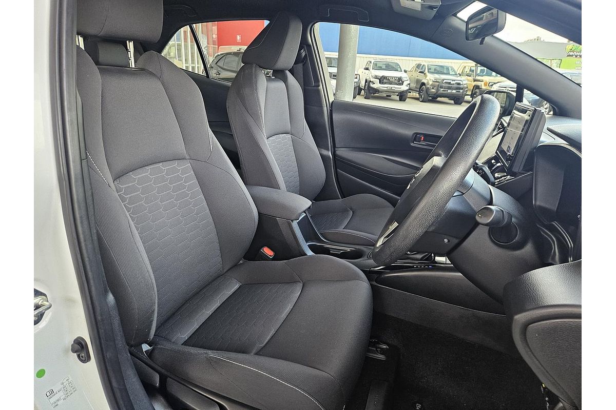 2022 Toyota Corolla Ascent Sport Hybrid ZWE211R