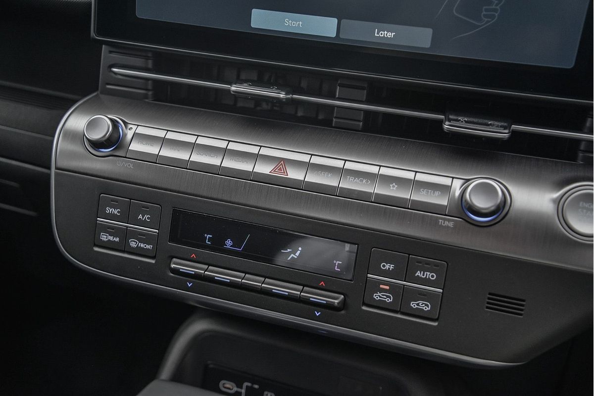 2025 Hyundai Kona Premium SX2.V2