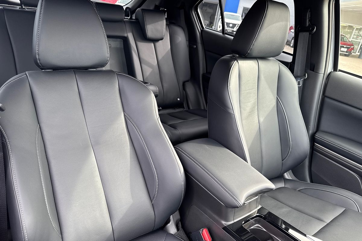 2024 Mitsubishi Eclipse Cross Exceed YB