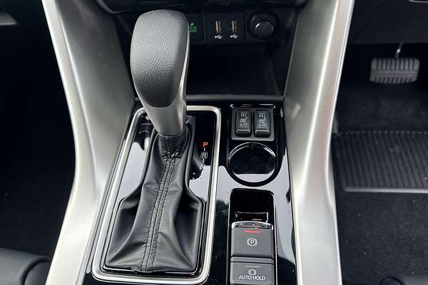 2024 Mitsubishi Eclipse Cross Exceed YB
