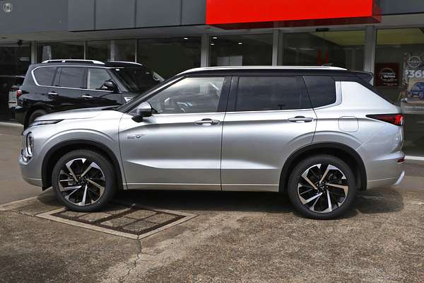 2024 Mitsubishi Outlander PHEV Exceed Tourer ZM