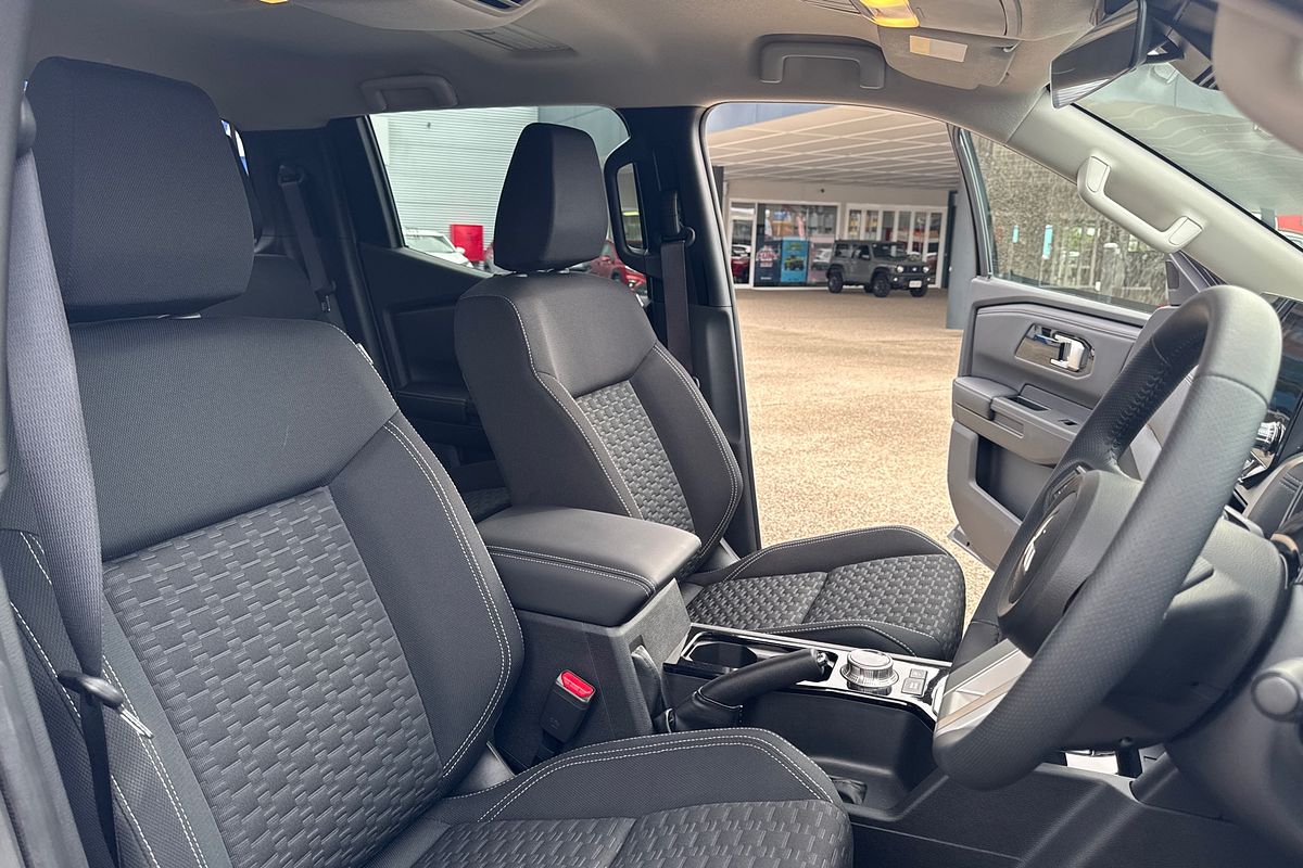 2024 Mitsubishi Triton GLS MV 4X4