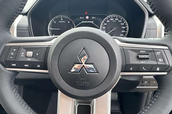 2024 Mitsubishi Triton GLS MV 4X4