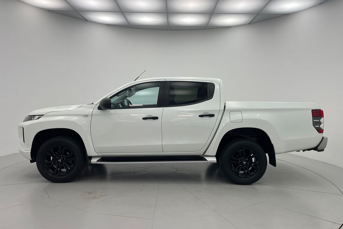 2021 Mitsubishi Triton GLX-R MR Rear Wheel Drive