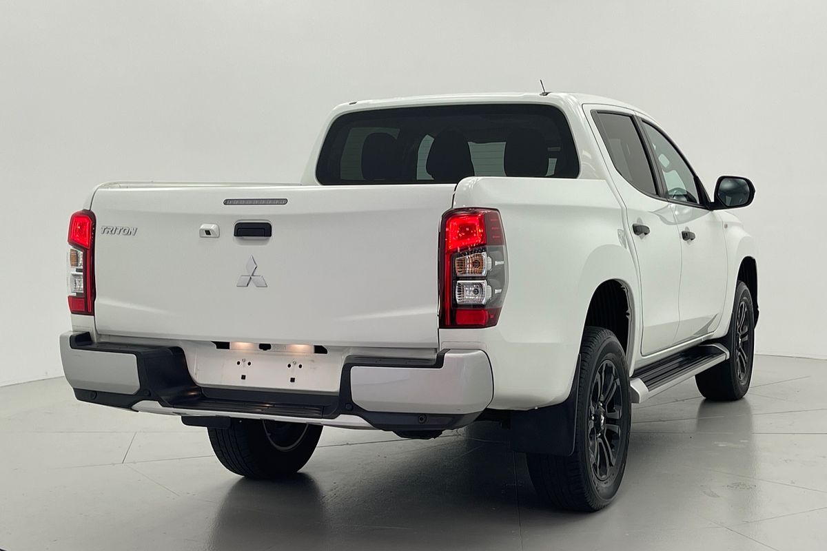 2021 Mitsubishi Triton GLX-R MR Rear Wheel Drive