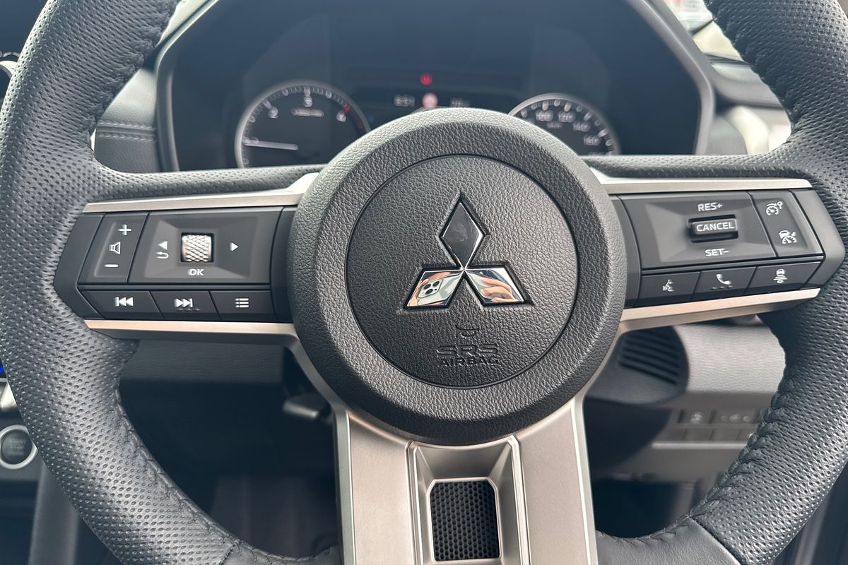 2024 Mitsubishi Triton GLS MV 4X4