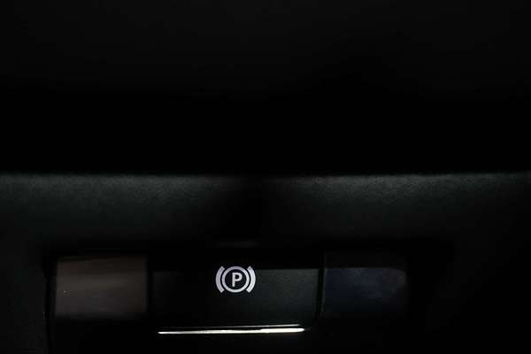 2024 Land Rover Defender 110 D350 X-Dynamic SE L663