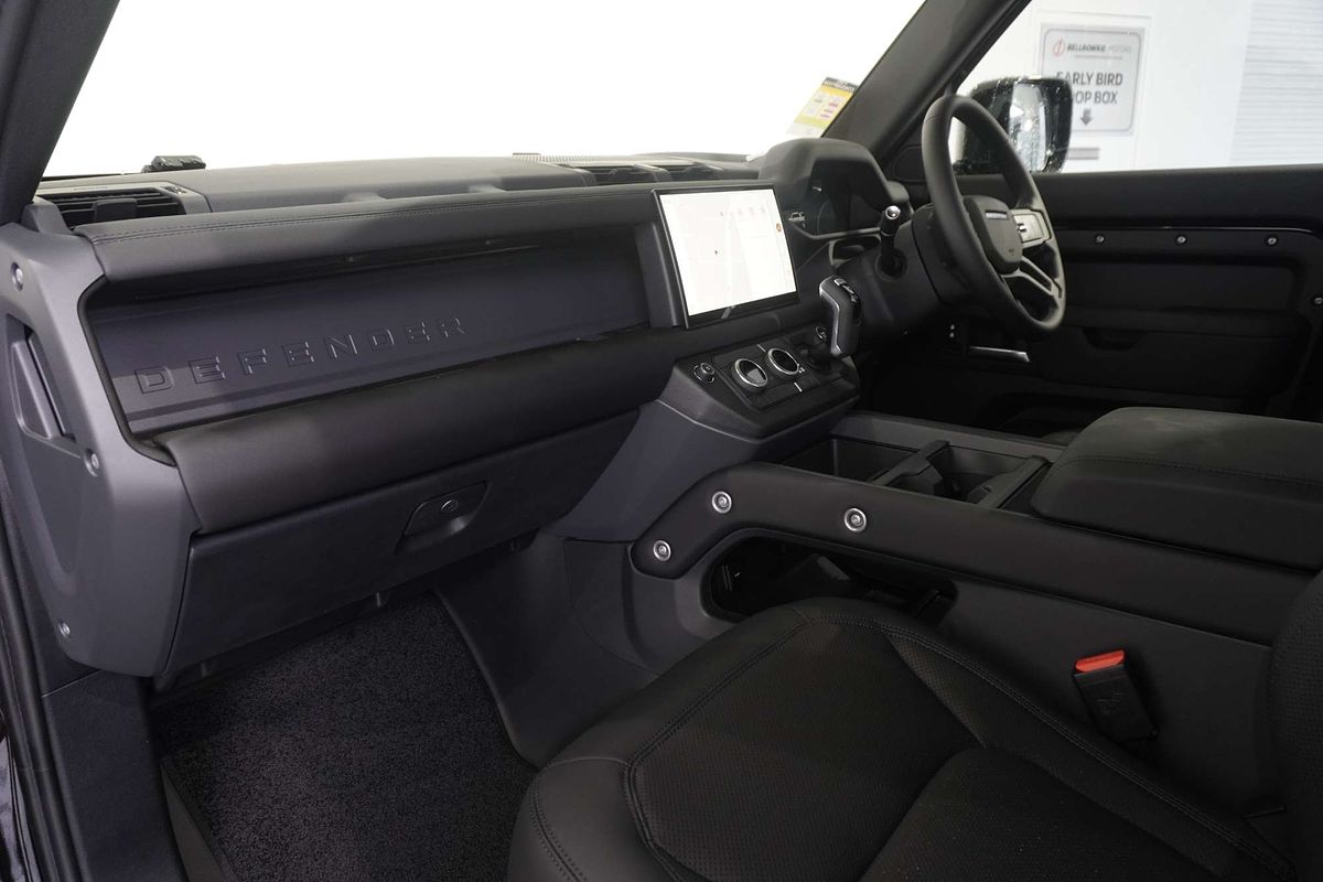 2024 Land Rover Defender 110 D350 X-Dynamic SE L663