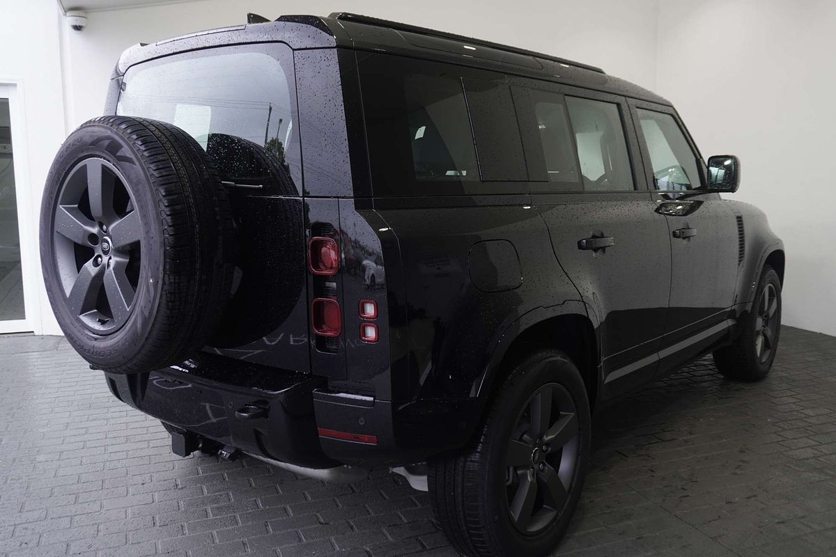 2024 Land Rover Defender 110 D350 X-Dynamic SE L663