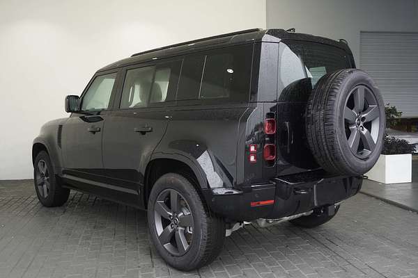 2024 Land Rover Defender 110 D350 X-Dynamic SE L663