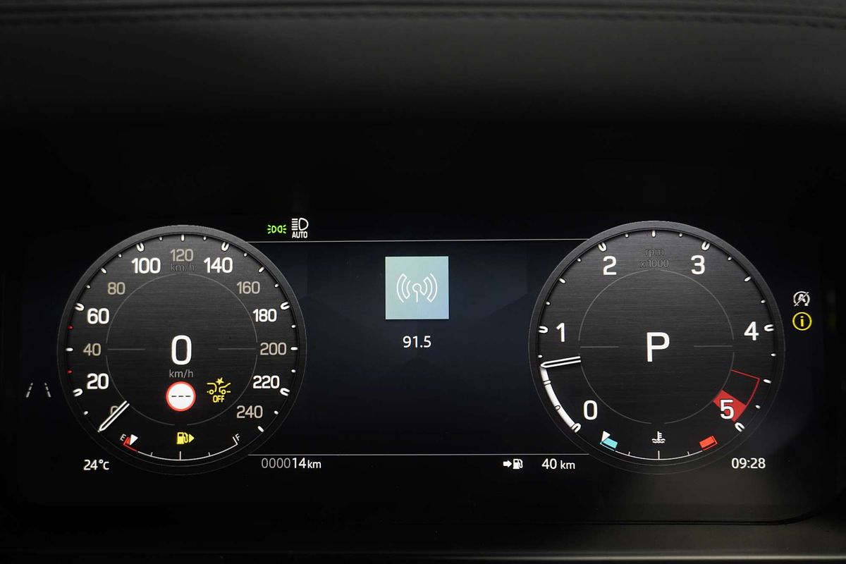 2024 Land Rover Defender 110 D350 X-Dynamic SE L663