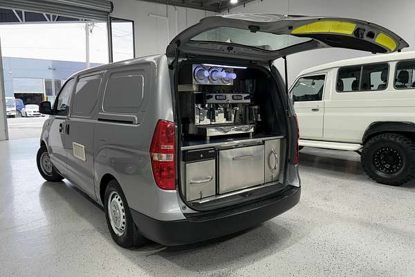 2013 Hyundai iLoad TQ2-V