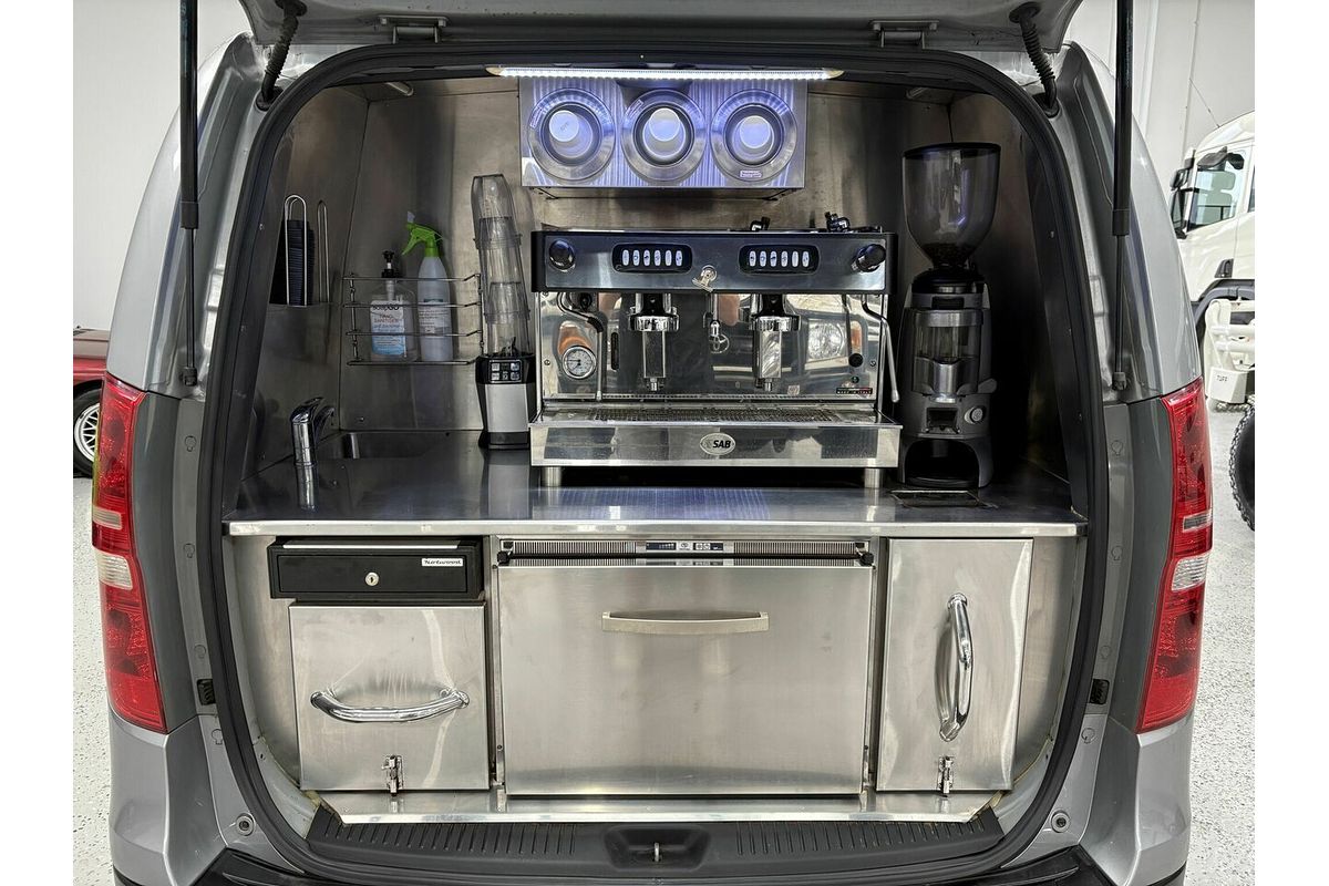 2013 Hyundai iLoad TQ2-V