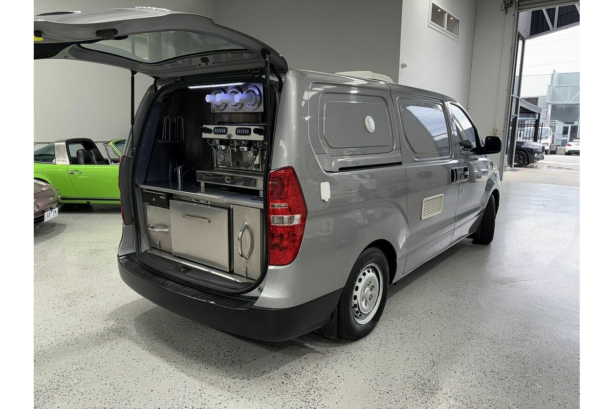 2013 Hyundai iLoad TQ2-V