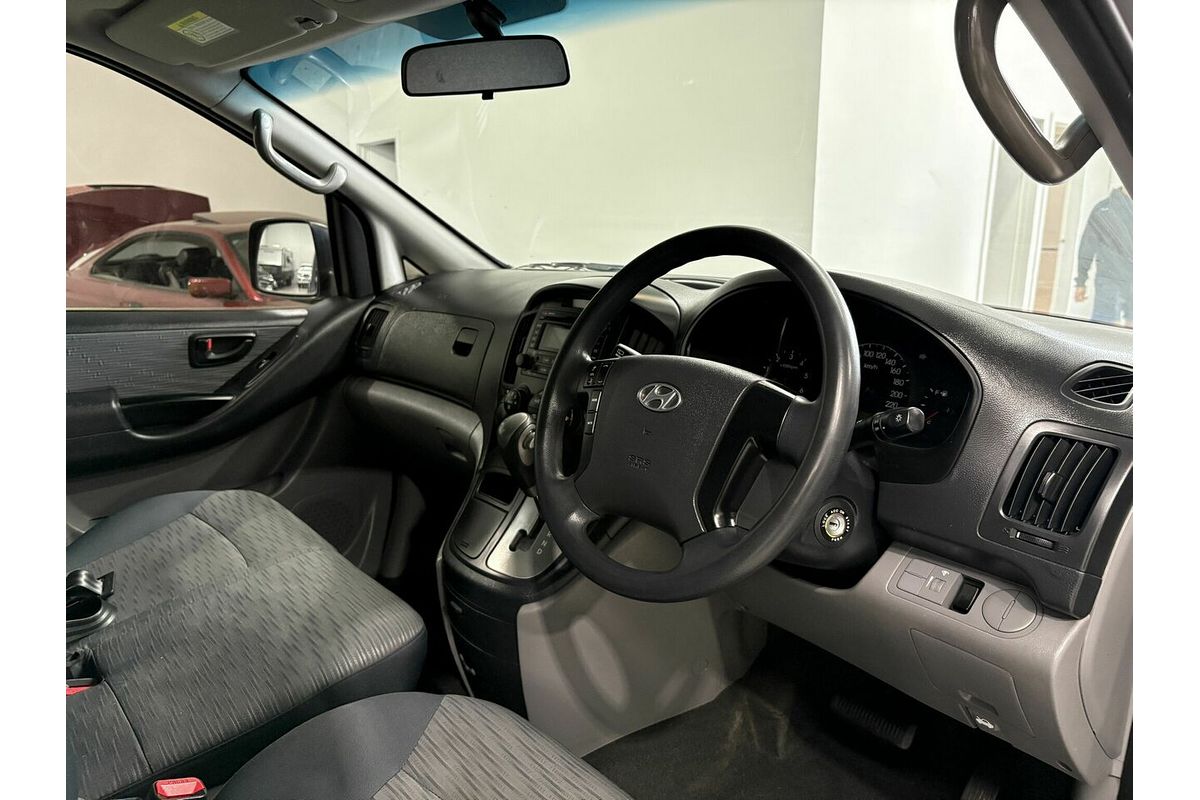 2013 Hyundai iLoad TQ2-V
