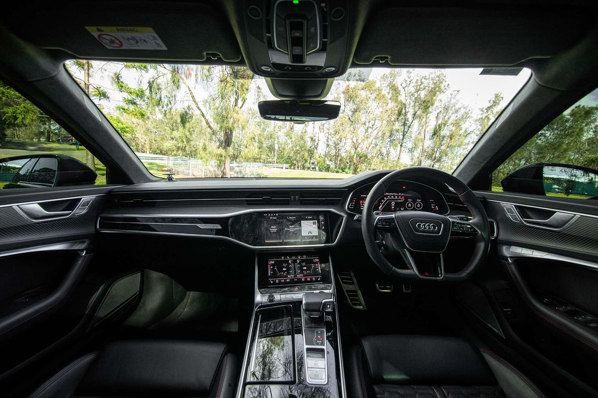 2022 Audi RS6  C8